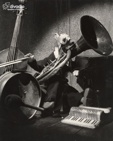 Velegrandtetr Spejbl  (1959), foto: archiv D S+H